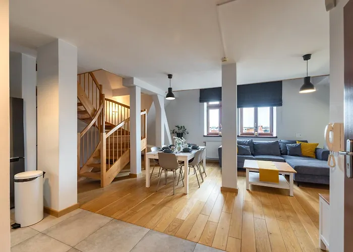 Apartementy Plac Solny 20 ヴロツワフ